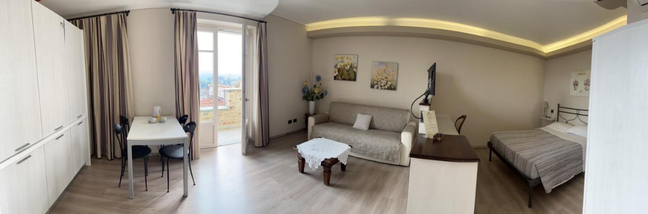 La Rocca Bed and Breakfast Carrù Buitenkant foto